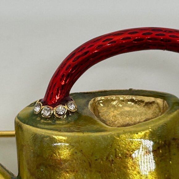 Metropolitan Museum of Art Brooch, inspired by Faberge's Watering Can Red Handle - Picture 13 of 15